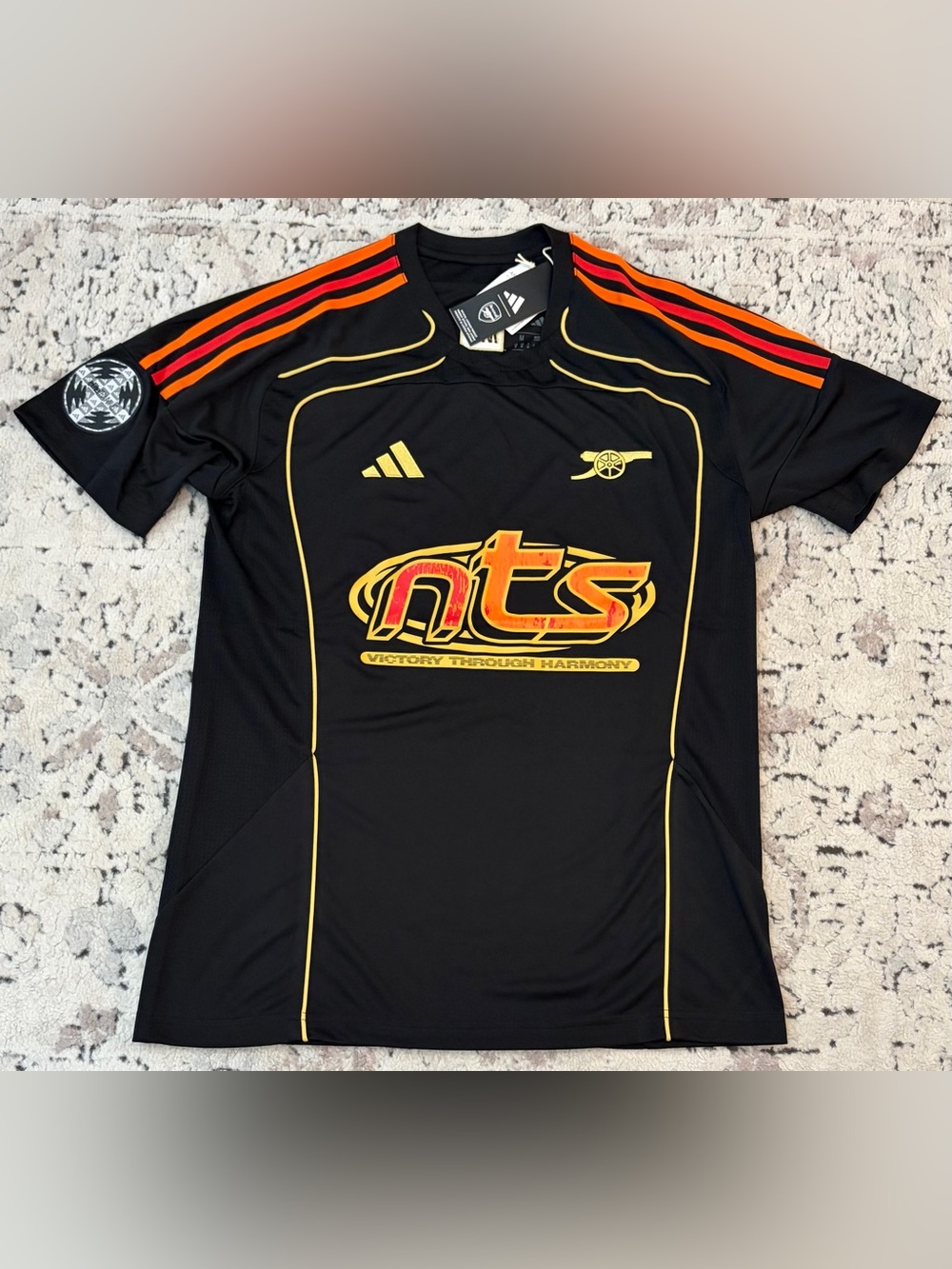 Adidas Official Arsenal x NTS Pre Match England Soccer JL8052 Jersey Men’s Sz: M